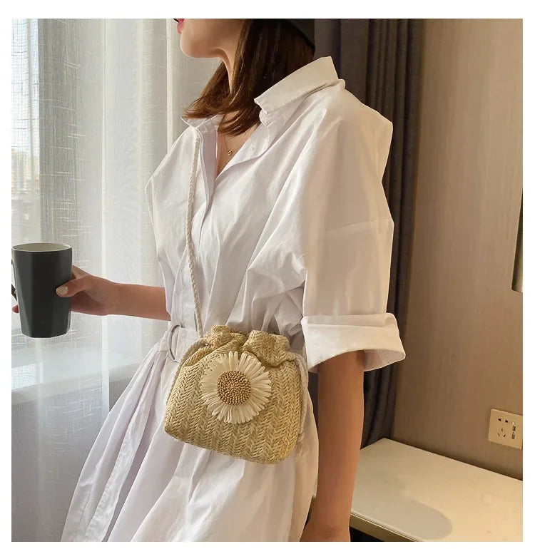 1-2PCS Fashion Shoulder Bags Women Straw Drawstring Bucket Bag Flower Embroidery Beach Bags Summer Ladies Crossbody Handbags
