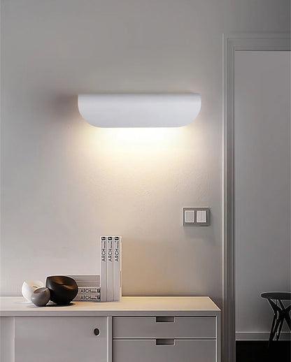 Waterproof Simple LED Wall Lamp Modern Outdoor/Indoor IP65 Entrance Decor Sconce Garden Porch Bedside Home Wall Lights Luminaire
