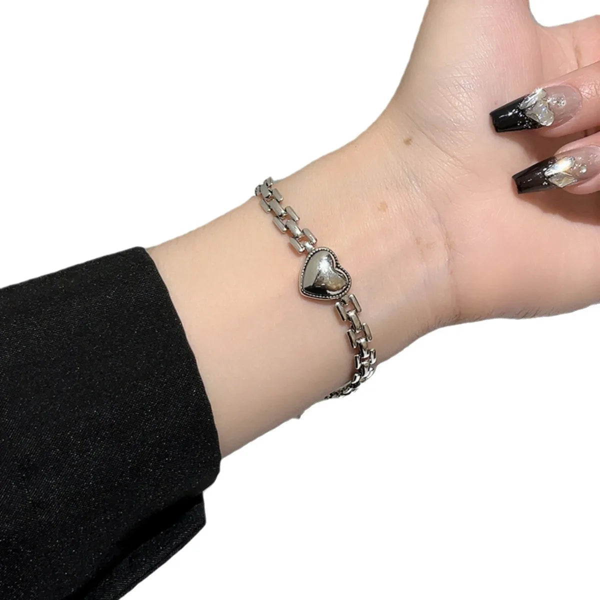 Stainless Steel Bracelet New Fine Jewelry Hip Hop Punk Watch Band Chain Love Heart Charm Thick Chain Bracelets for Women