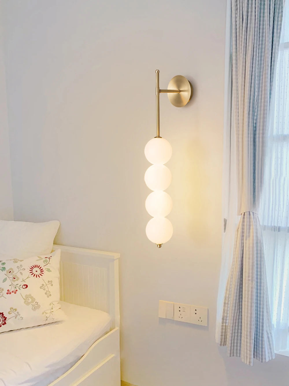 Nordic Wind Gourd Wall Lamp Minimalist LED Milky White Light For Living Room Study Bedroom Bedside Home Decoration Light Fixture