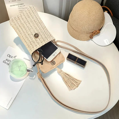 Beachside Mobile Phone Bag and Coin, Tassel Woven Women's Mini Shoulder Crossbody Bag, Very Suitable for Daily Travel Shoppin