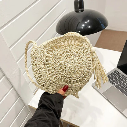 Rattan Woven Women Straw Crossbody Bag Small Clutch Purse and Handbag Summer Beach Bag Woman Tassel Shoulder Messenger Bag